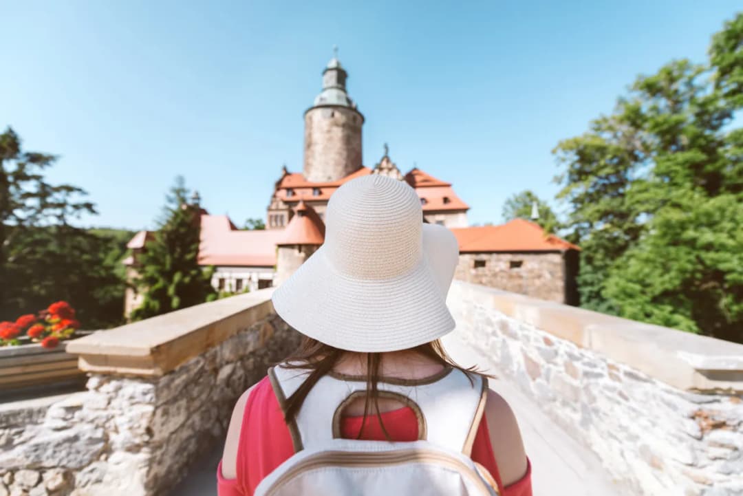 Gdzie z małym dzieckiem? Odkryj idealne miejsca na rodzinny wypoczynek